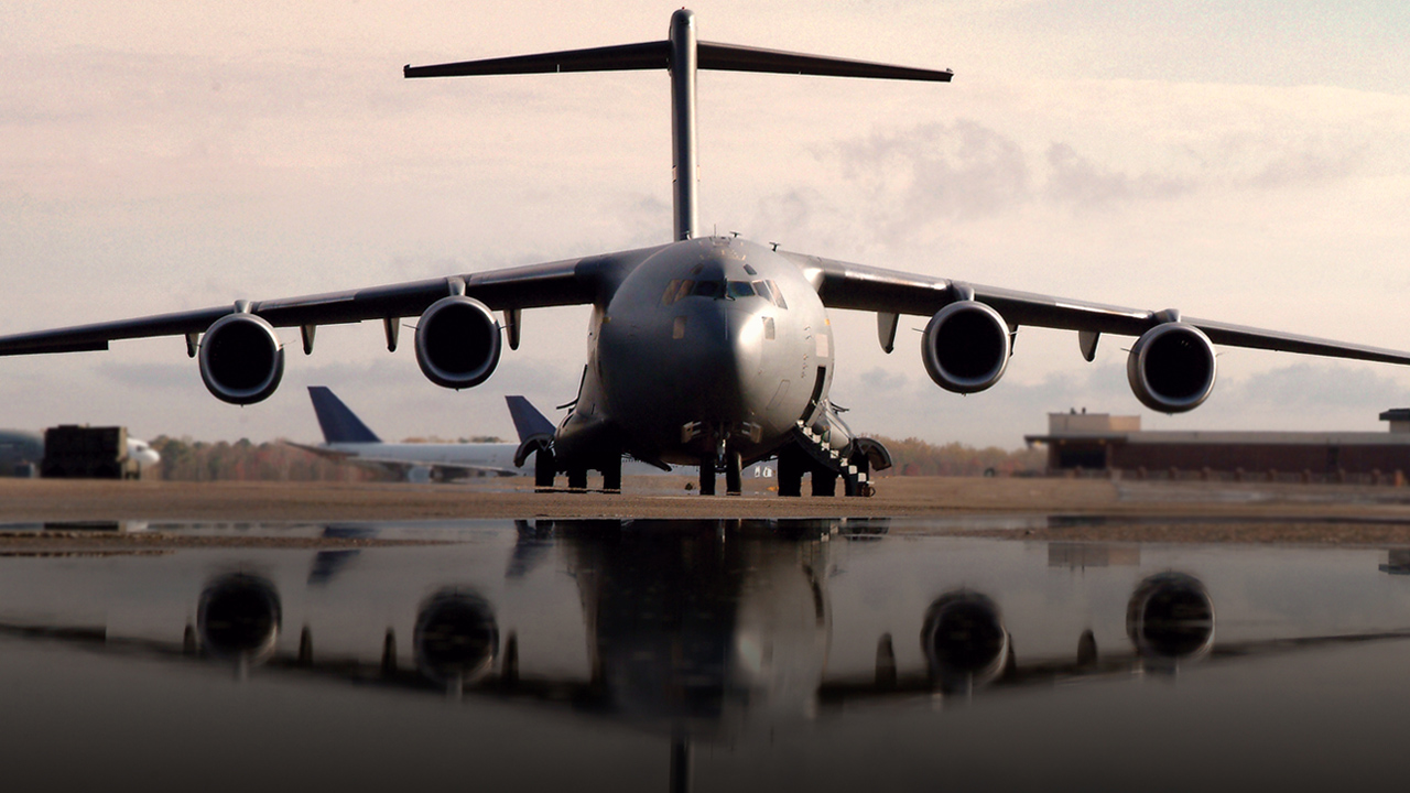 c - 17飞机